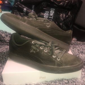 Green Puma Sneakers